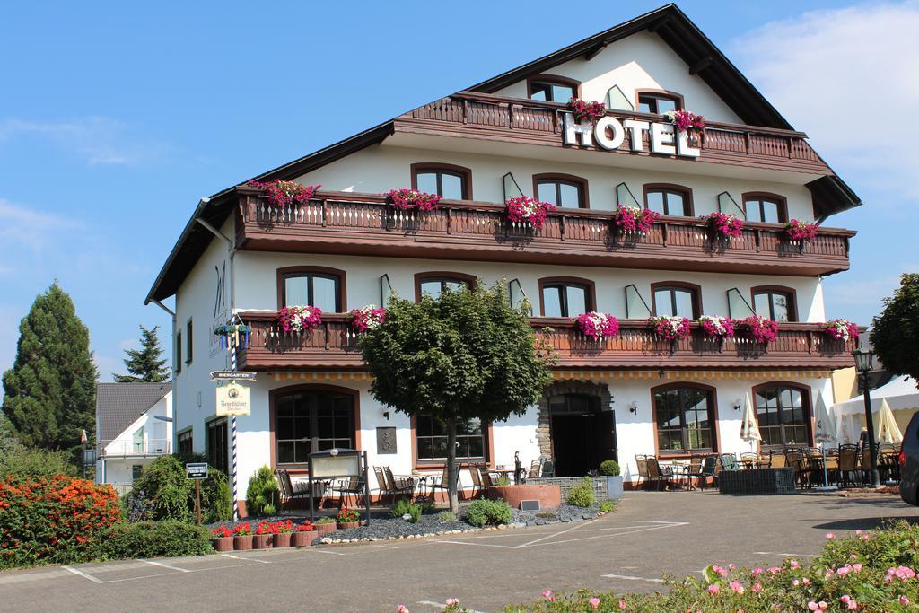 Hotel Zur Moselbruecke Schweich Exterior foto