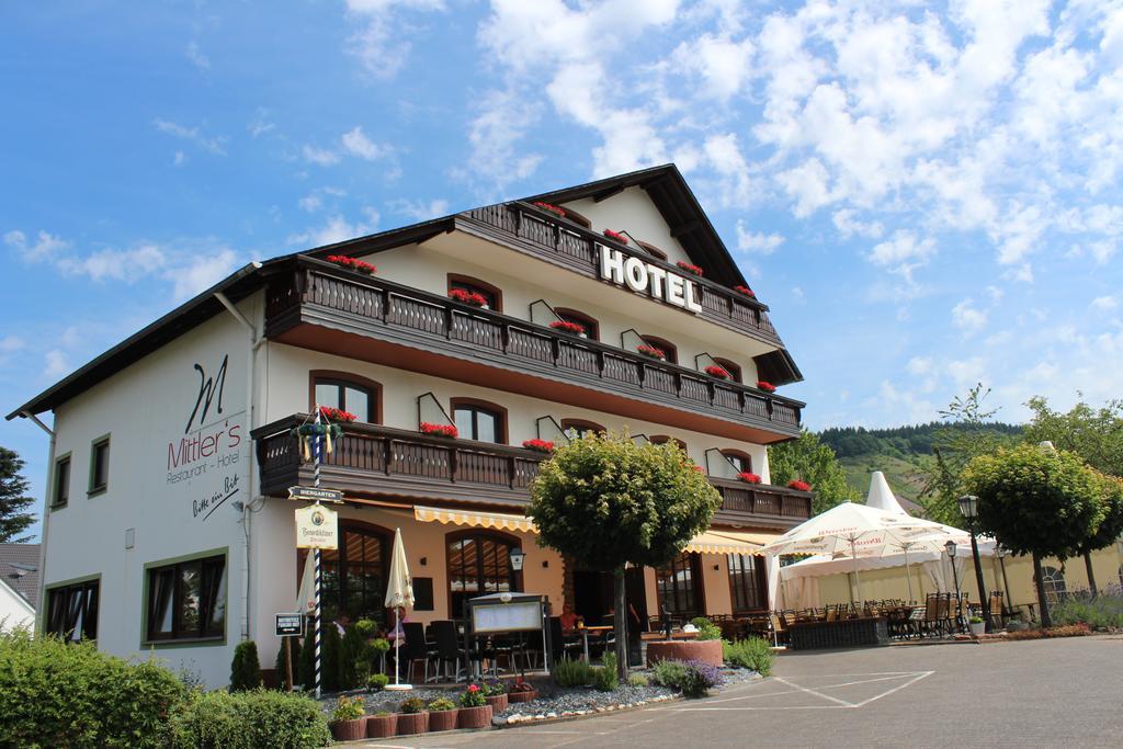 Hotel Zur Moselbruecke Schweich Exterior foto