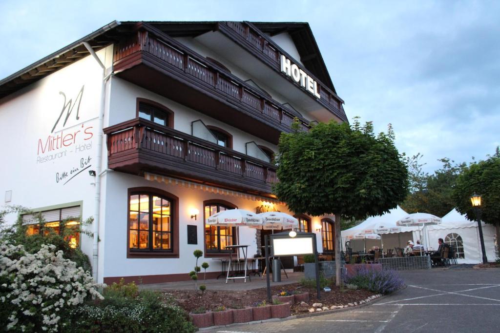 Hotel Zur Moselbruecke Schweich Exterior foto